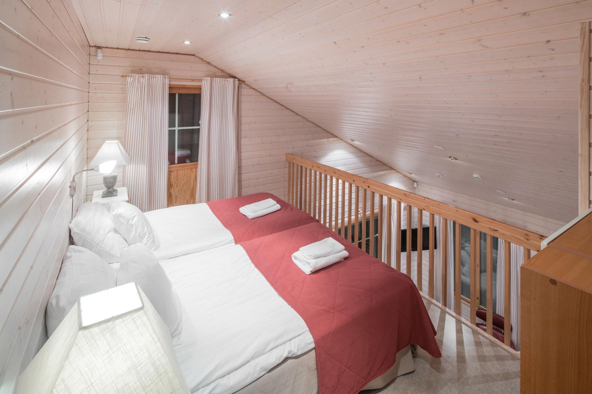 Lapland Hotels Ounasvaara Chalets Рованиеми Экстерьер фото