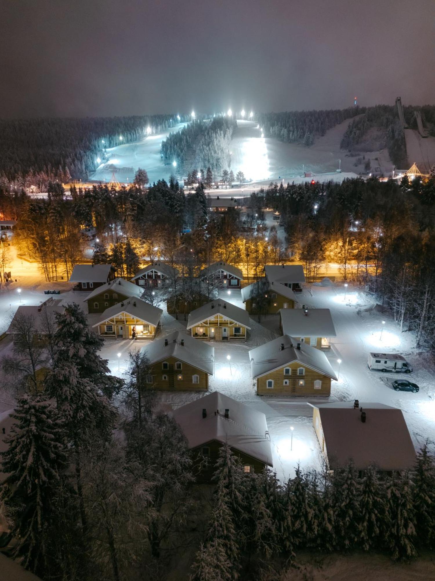 Lapland Hotels Ounasvaara Chalets Рованиеми Экстерьер фото