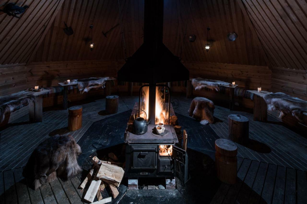 Lapland Hotels Ounasvaara Chalets Рованиеми Экстерьер фото